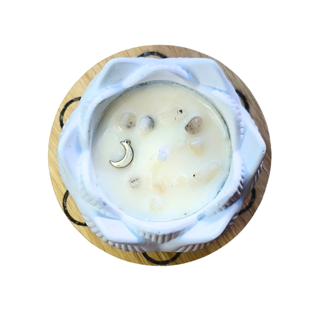 Vela Flor de Lótus com Óleo Essencial de Sálvia e Pedra da Lua