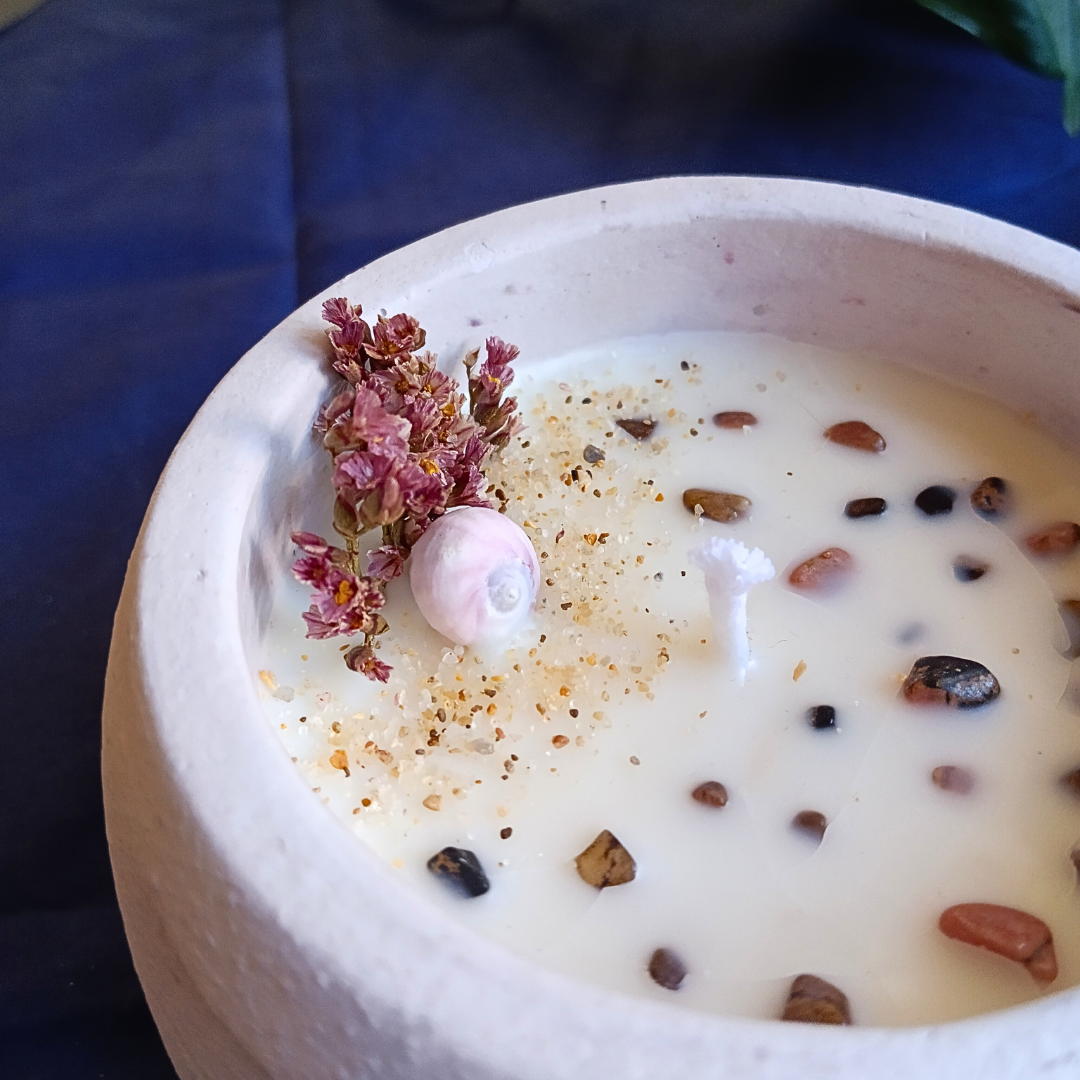 Vela Ânima com Óleo Essencial de Lavanda e Rodonite