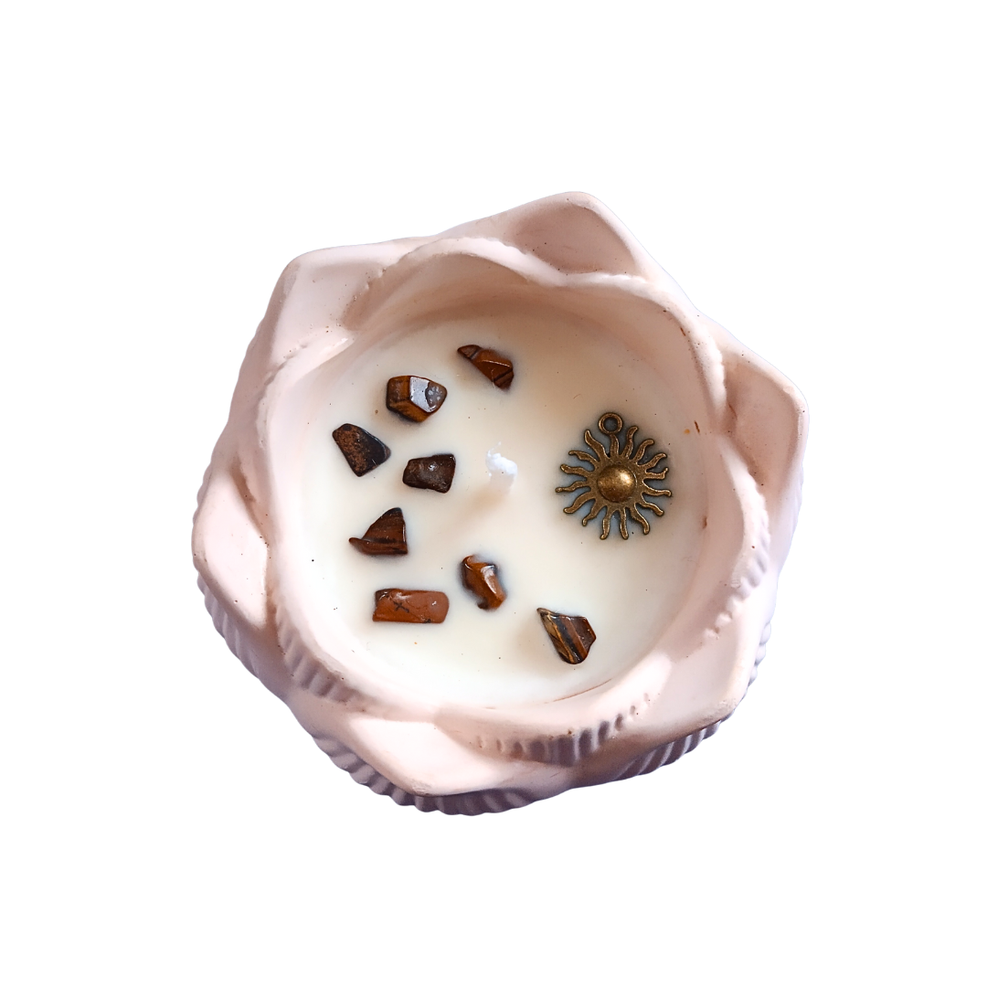 Vela Flor de Lótus com Óleo Essencial de Laranja e Olho de Tigre
