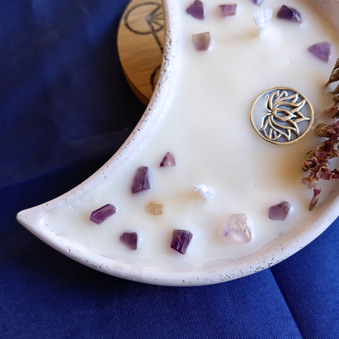 Vela Lua com Óleo Essencial de Lavanda e Ametista