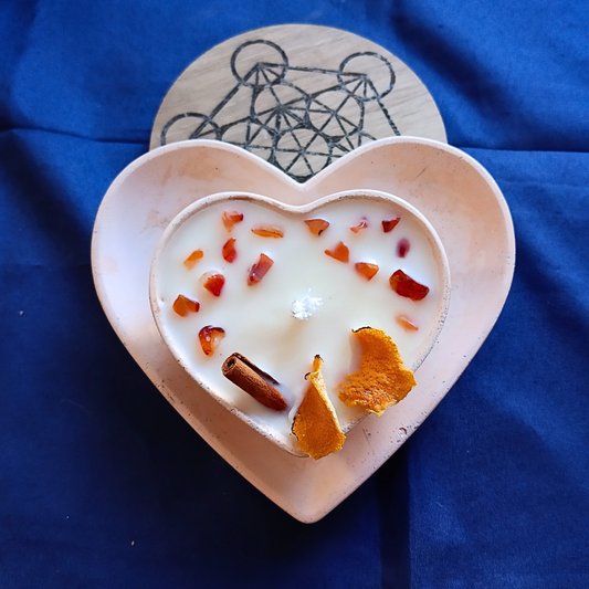 Conjunto Vela Corações com Óleo Essencial de Laranja e Cornalina