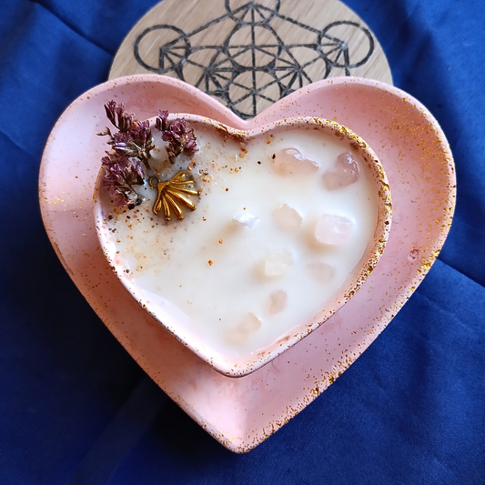 Conjunto Vela Corações com Óleo Essencial de Palmarosa e Quartzo Rosa
