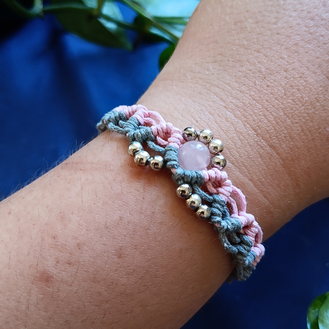 Pulseira Cinza e Rosa com Quartzo Rosa