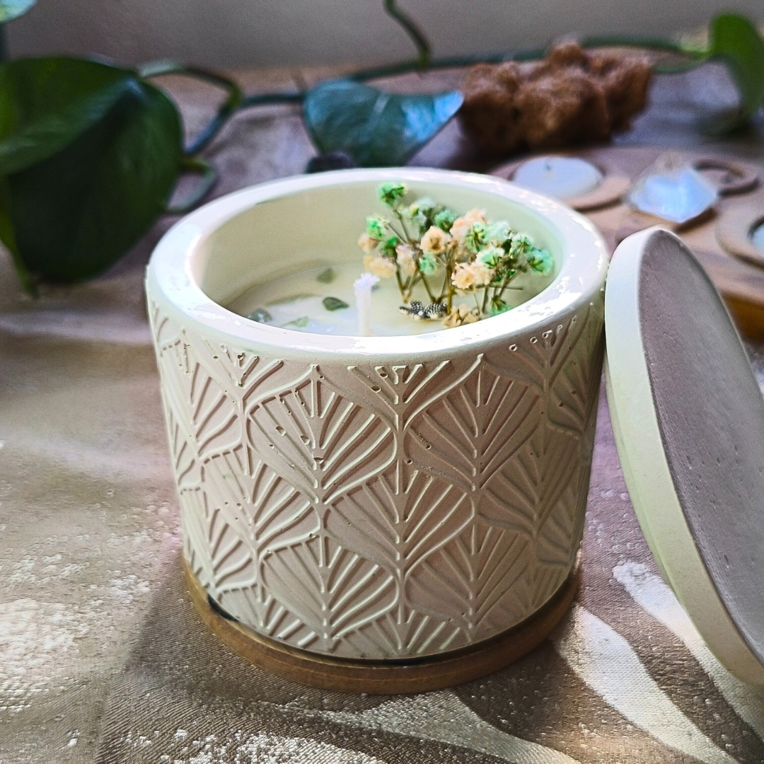 Vela Pote Grande com Óleo Essencial de Hortelã Pimenta e Aventurina Verde