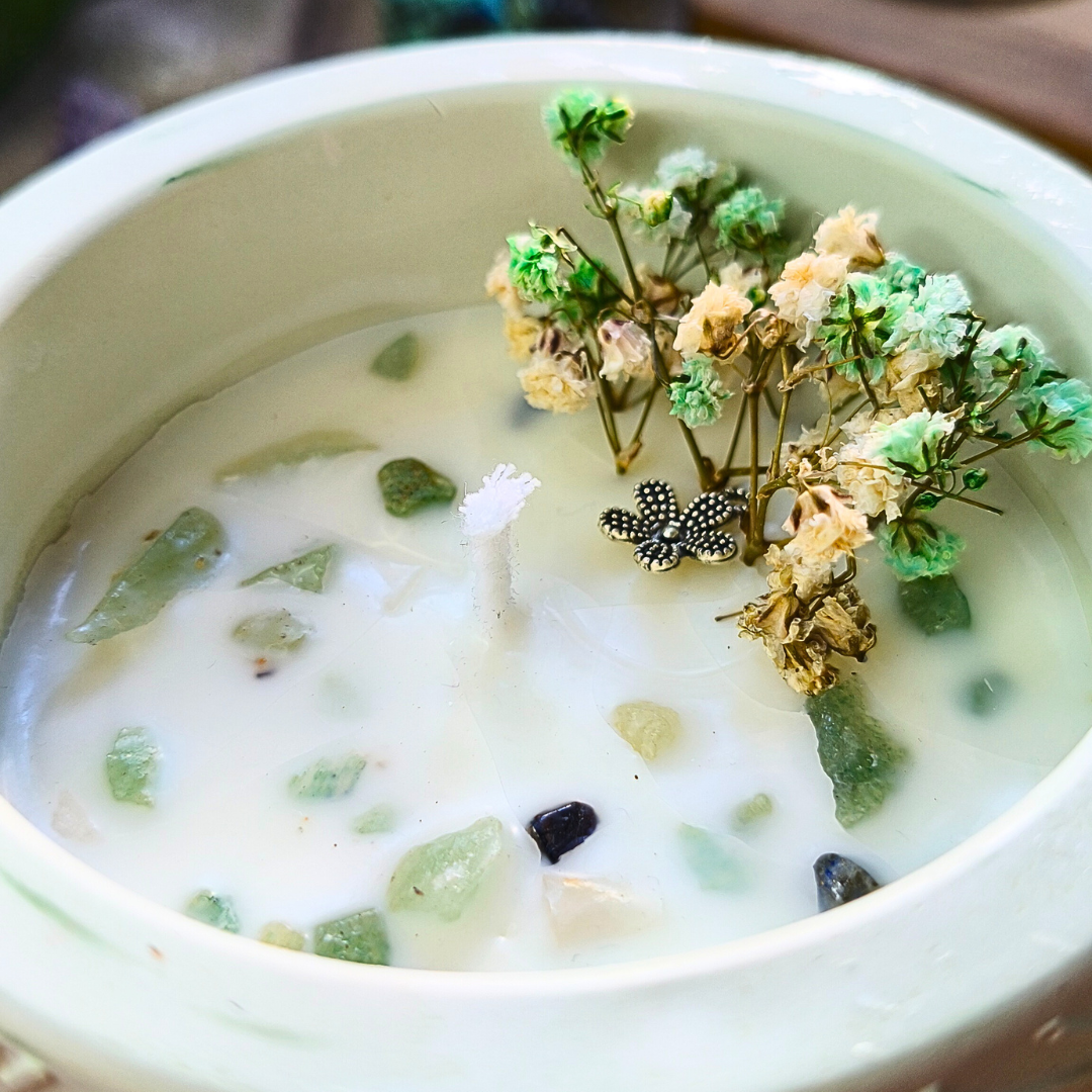 Vela Pote Grande com Óleo Essencial de Hortelã Pimenta e Aventurina Verde