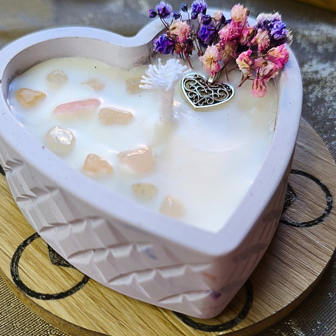 Vela Caixa Coração com Óleo Essencial de Lavanda e Quartzo Rosa