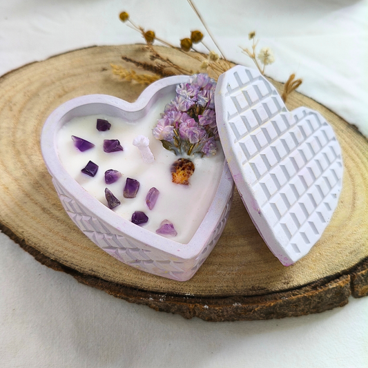 Vela Caixa Coração com Óleo Essencial de Lavanda e Ametista