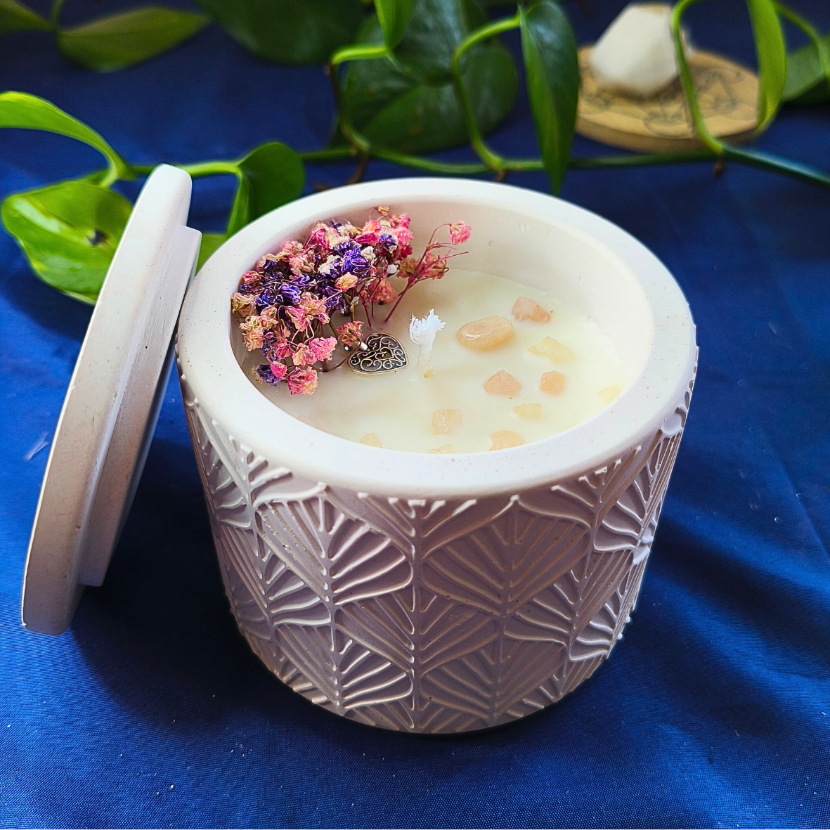 Vela Pote Grande com Óleo Essencial de Lavanda e Quartzo Rosa