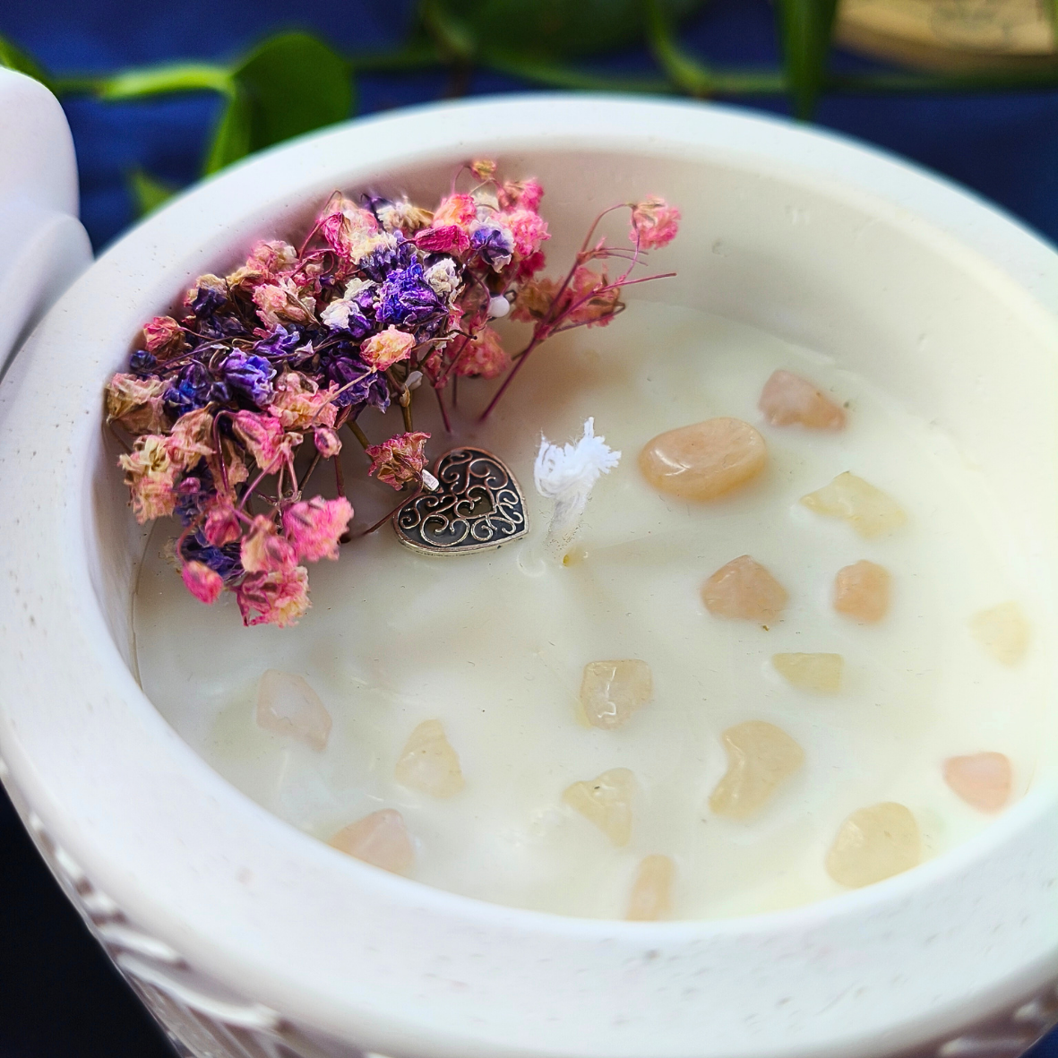 Vela Pote Grande com Óleo Essencial de Lavanda e Quartzo Rosa