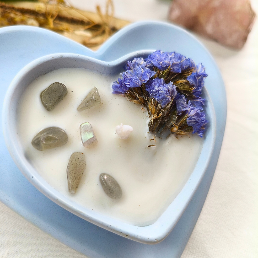 Conjunto Vela Corações com Óleo Essencial de Lavanda e Labradorite