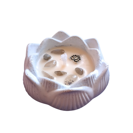 Vela Eucalipto em base Flor de Lótus com Labradorite