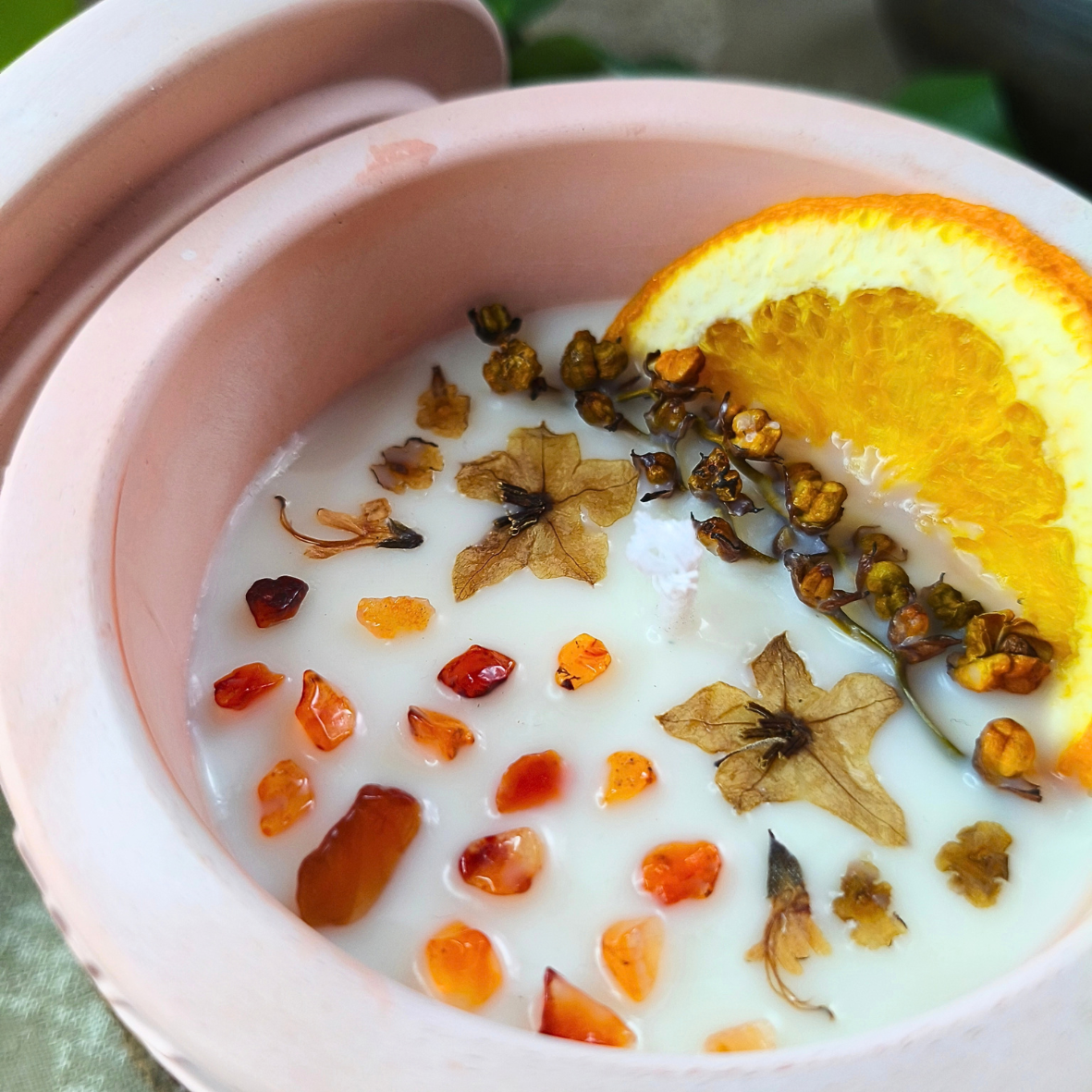 Vela Pote Grande com Óleo Essencial de Laranja e Cornalina